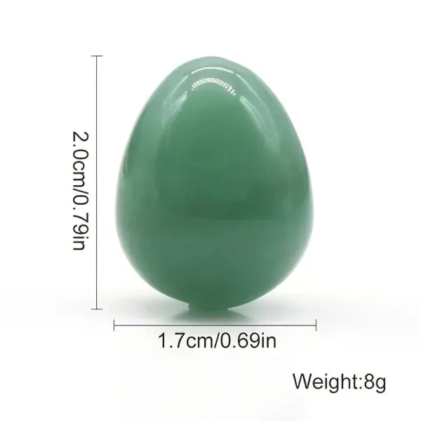 Green gemstone egg, 2cm x 1.7cm, 8g.