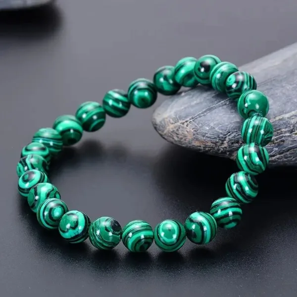 Green malachite gemstone beaded bracelet.